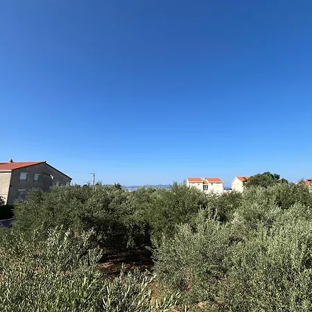 Lantana Apartmán *